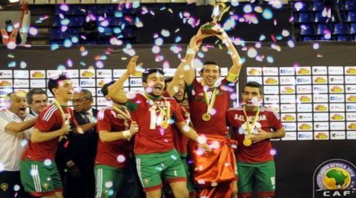 “أسود القاعة” تهزم مصر بخماسية وتتوج بكأس إفريقيا للمرة الثانية تواليا