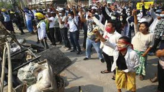 بورما: 18 قتيلا في مظاهرات ضد الانقلاب العسكري